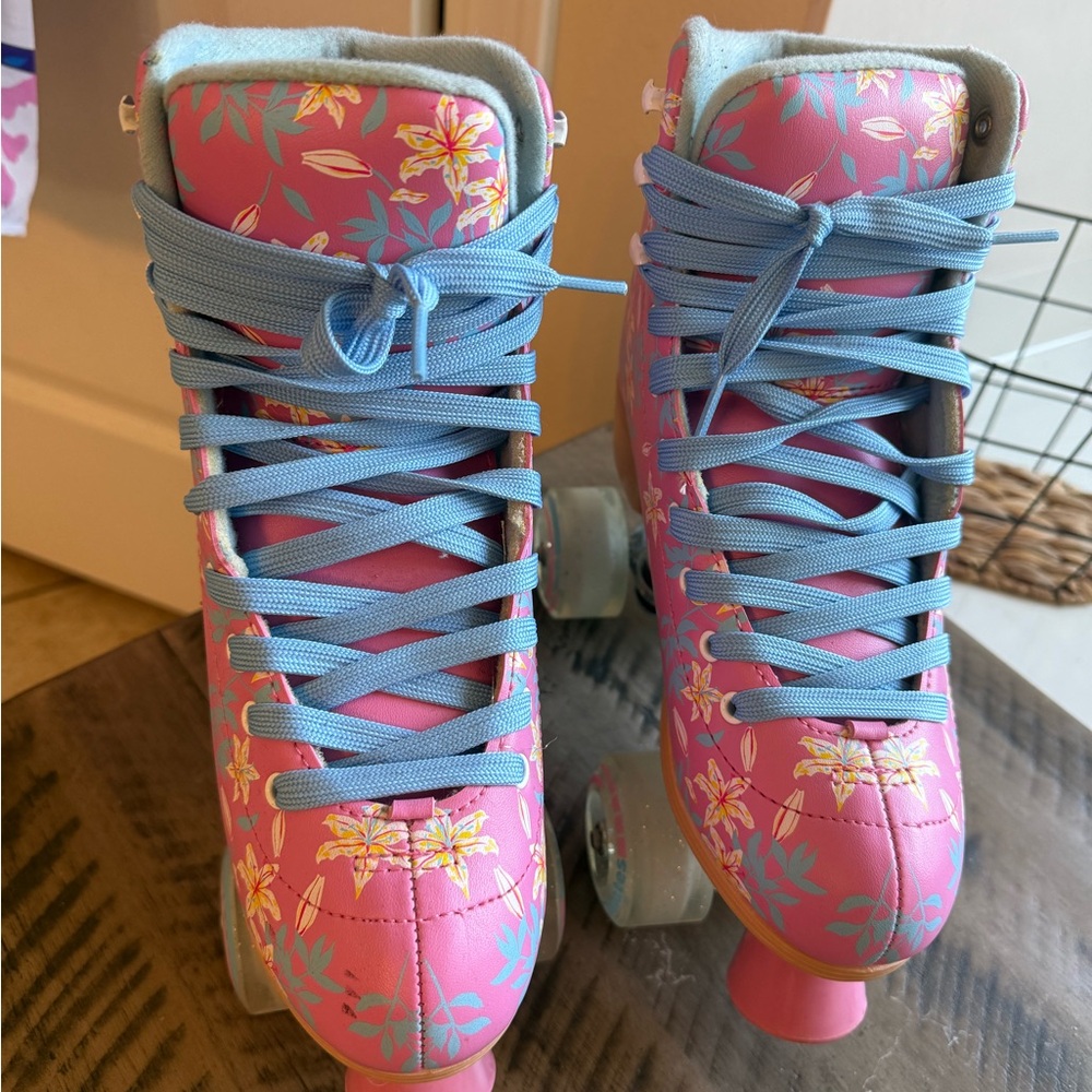 Floral Pink Roller Skates with Blue Laces
